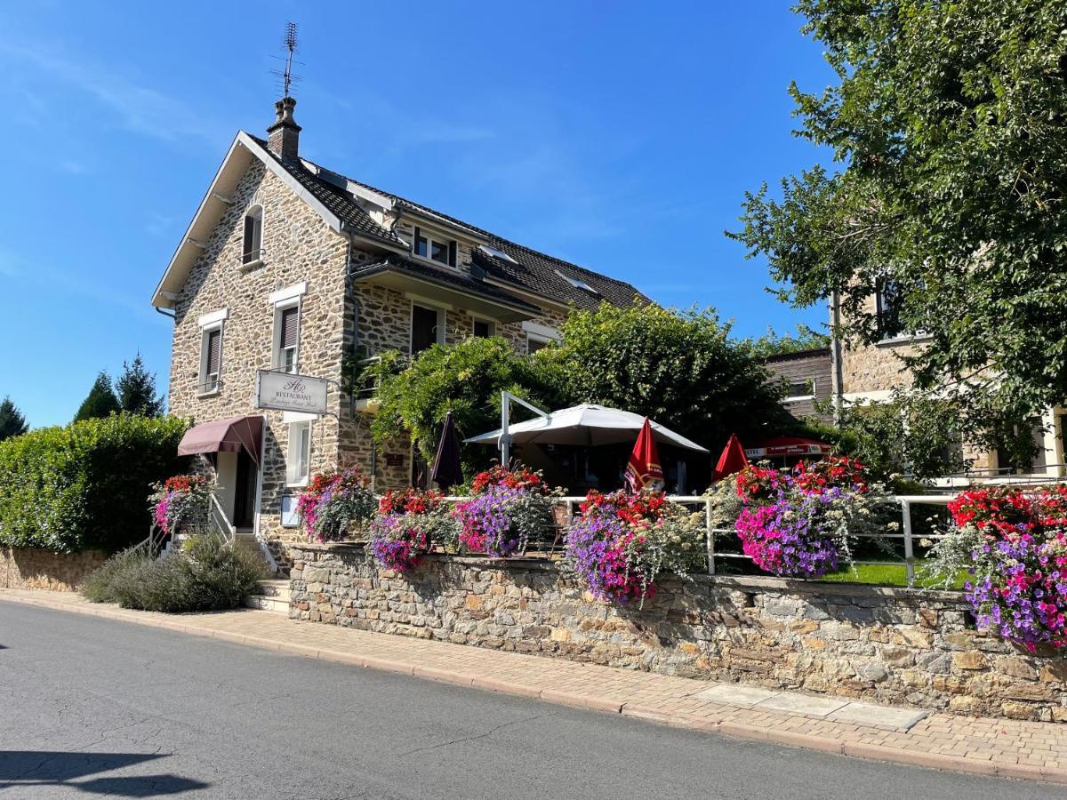 La maison Elisabeth Saint-Ybard Extérieur photo